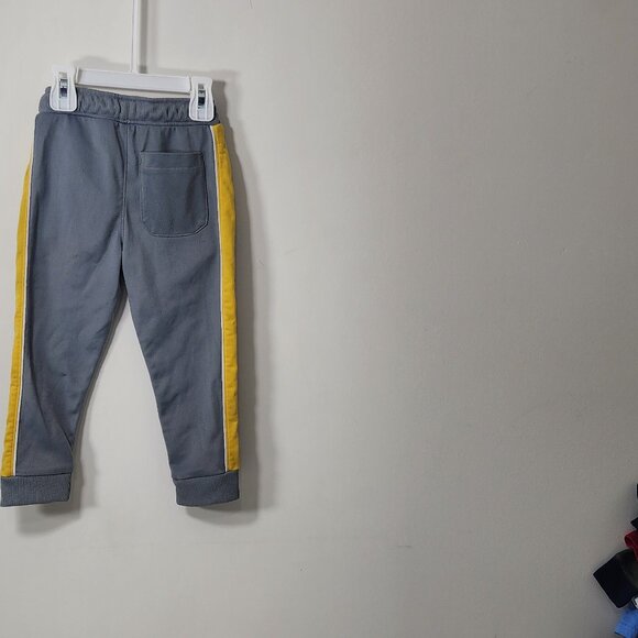 Falls Creek Sweatpants/Joggers With Yellow pinstripe Size 3T - Picture 3 of 4